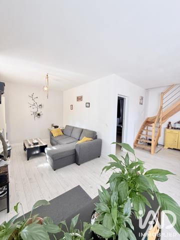 Maison à vendre 5 pièces 104,56 m² Sainte-Sigolène