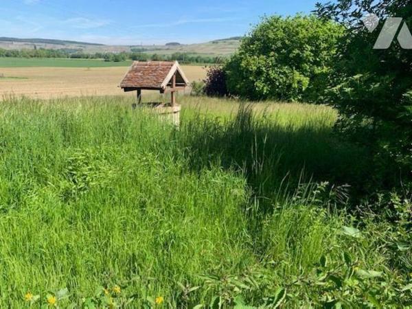 Maison entièrement rénovée avec très grande dépendance à MAREUIL LE PORT