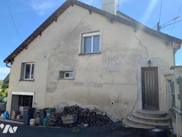 Maison entièrement rénovée avec très grande dépendance à MAREUIL LE PORT