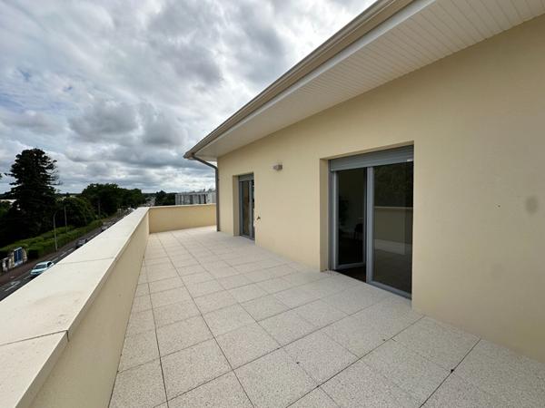 Vente Appartement102 m² - 5 Pièces - GRADIGNAN (33170)