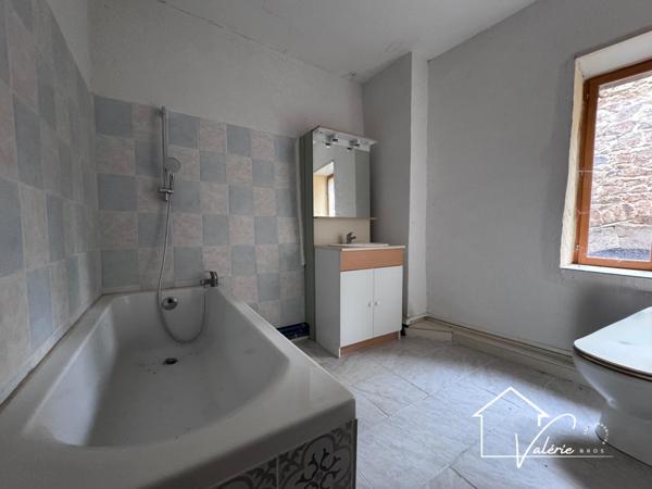 Charmante maison de village à Montaigut-le-Blanc