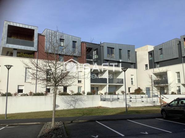 Appartement T3 - 61m2 - LONS