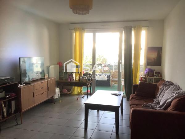 Appartement T3 - 61m2 - LONS