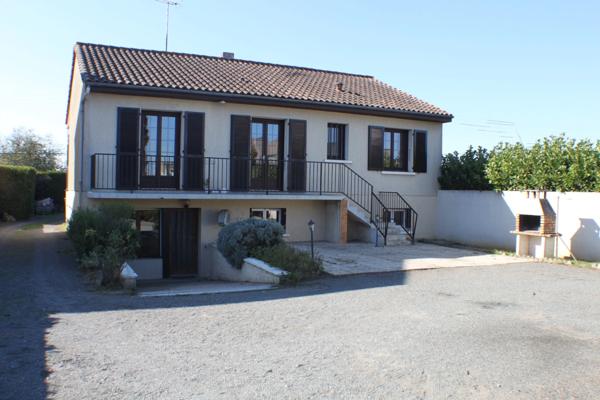 Dpt Vienne (86), à vendre POITIERS maison de 155 m² - Terrain de 1 200,00 m²
