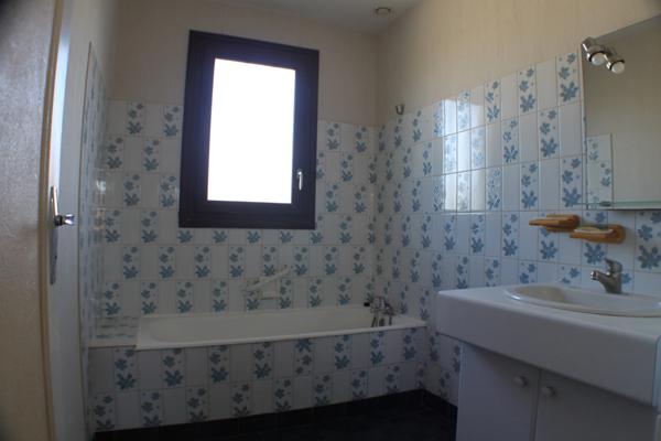 Dpt Vienne (86), à vendre POITIERS maison de 155 m² - Terrain de 1 200,00 m²