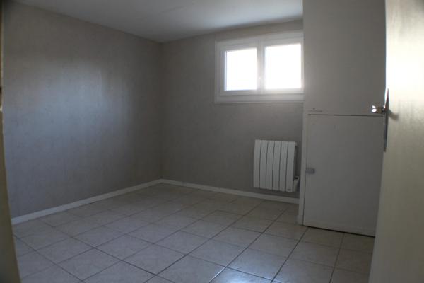 Dpt Vienne (86), à vendre POITIERS maison de 155 m² - Terrain de 1 200,00 m²