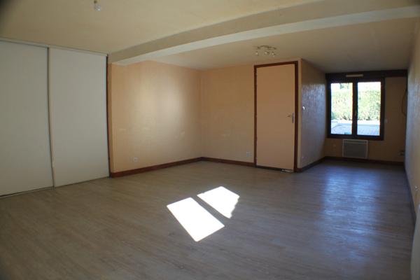 Dpt Vienne (86), à vendre POITIERS maison de 155 m² - Terrain de 1 200,00 m²