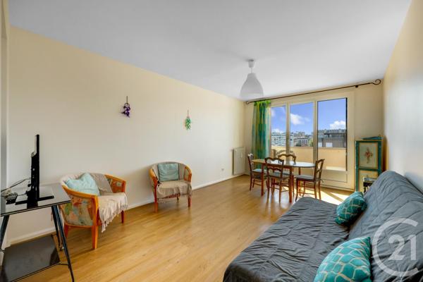 Appartement F4 à vendre  3 pièces - 71,12 m2 VANVES - 92