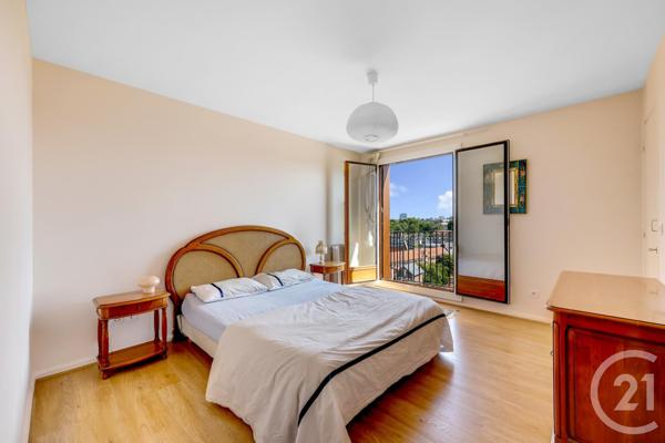 Appartement F4 à vendre  3 pièces - 71,12 m2 VANVES - 92