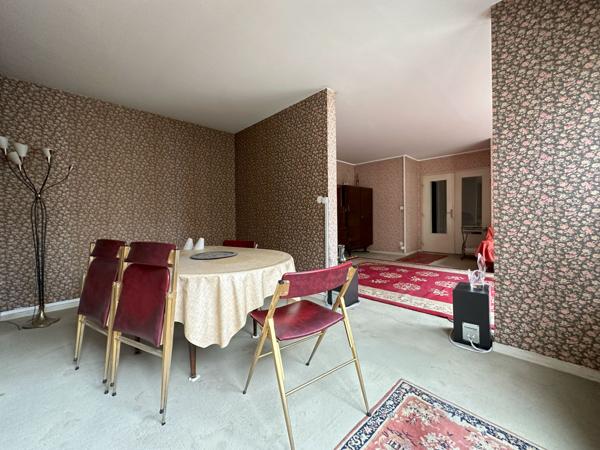 Nanterre (92000) Nanterre Préfecture - La Défense Parc : Appartement de 4 pièces sur 91,83 m² + balcon + terrasse + double box