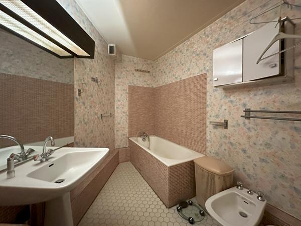 Nanterre (92000) Nanterre Préfecture - La Défense Parc : Appartement de 4 pièces sur 91,83 m² + balcon + terrasse + double box