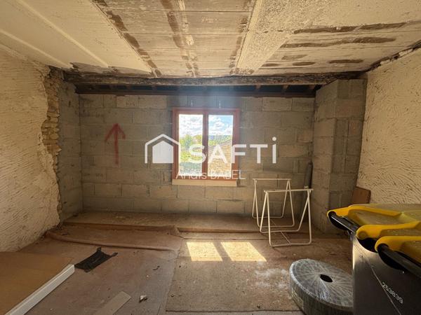 Maison en pierre à rénover - fort potentiel !
