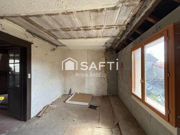 Maison en pierre à rénover - fort potentiel !