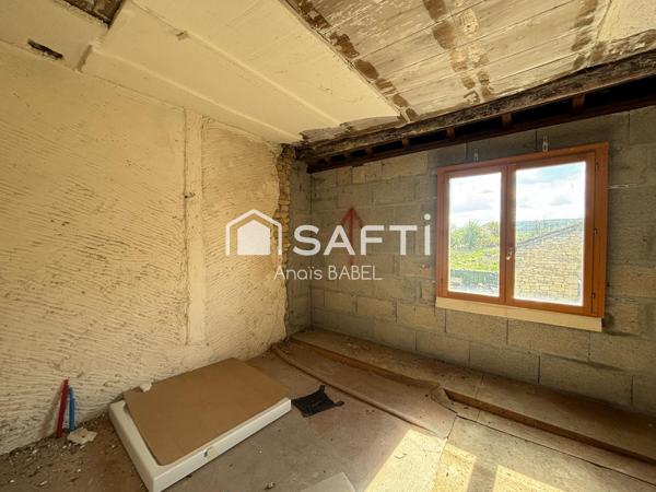 Maison en pierre à rénover - fort potentiel !
