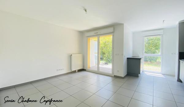 Appartement 2 pièces avec jardin – Saint-Priest, secteur Revaison