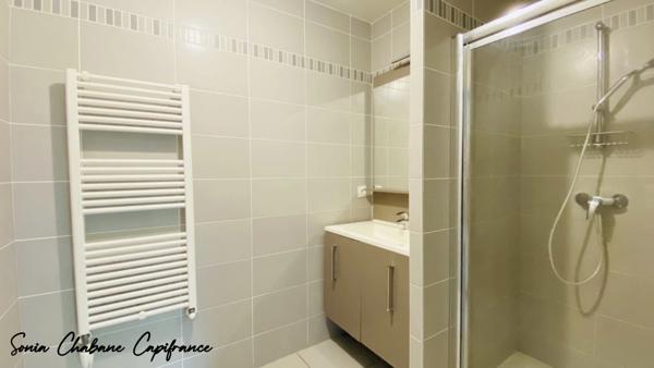 Appartement 2 pièces avec jardin – Saint-Priest, secteur Revaison