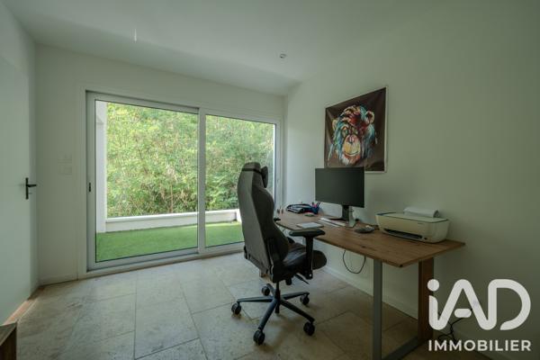 Maison (prestige) à vendre 5 pièces 233 m² Ucel