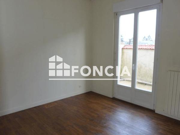 Location Appartement 2 pièces 33.63 m² - 103 RUE SAINT LEONARD Angers 49000