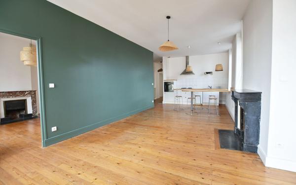 Appartement à louer    3 pièces • 94,30 m2 Roanne