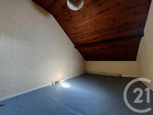 Immeuble à vendre  102 m 2   BEYREDE JUMET  - 65