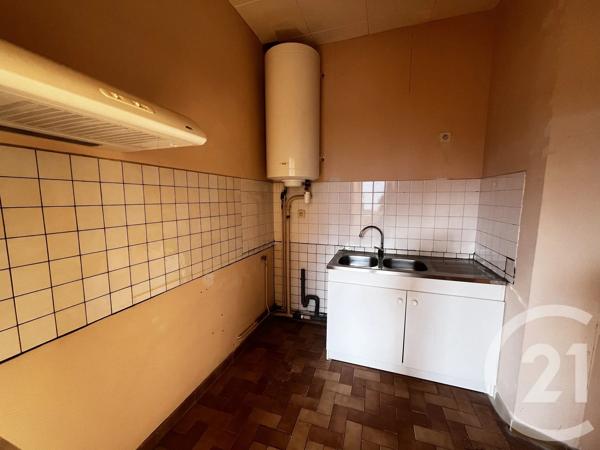 Immeuble à vendre  102 m 2   BEYREDE JUMET  - 65