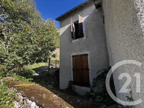 Immeuble à vendre  102 m 2   BEYREDE JUMET  - 65