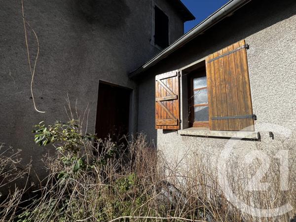 Immeuble à vendre  102 m 2   BEYREDE JUMET  - 65