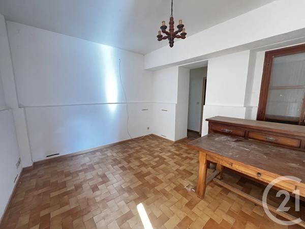 Immeuble à vendre  102 m 2   BEYREDE JUMET  - 65