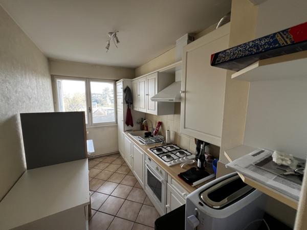 APPARTEMENT T3 63m² - PARKING et CAVE