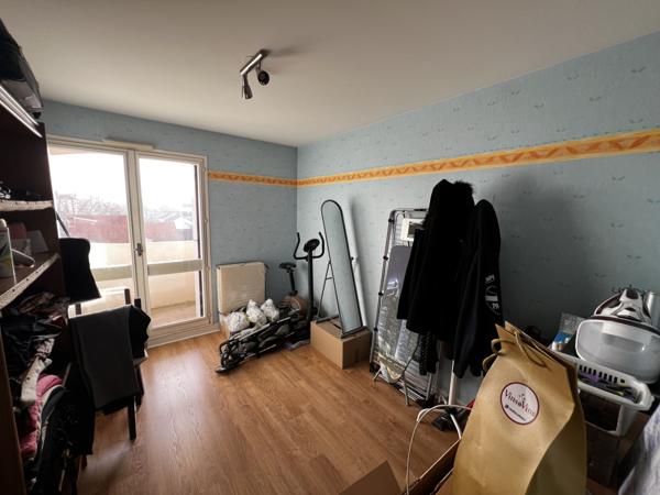 APPARTEMENT T3 63m² - PARKING et CAVE