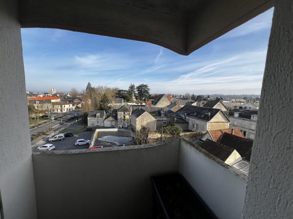 APPARTEMENT T3 63m² - PARKING et CAVE