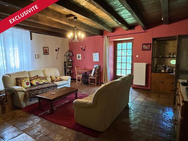 Maison de caractère à Usson Du Poitou