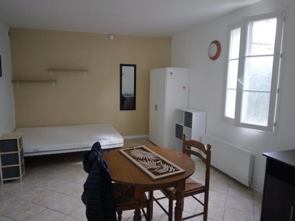 Studio  1 pièce(s)  22 m²