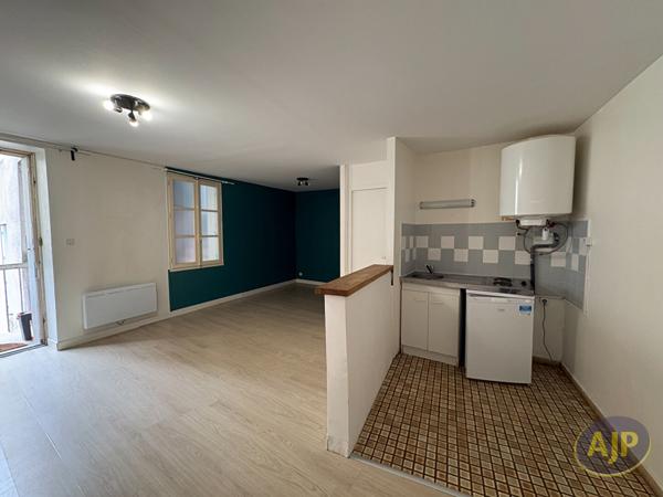 Location appartement Nantes : 455 € - AJP Immobilier Nantes Ouest