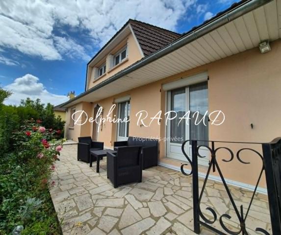 Maison familiale 5 chambres à proximité de toutes les commodités 138 m2