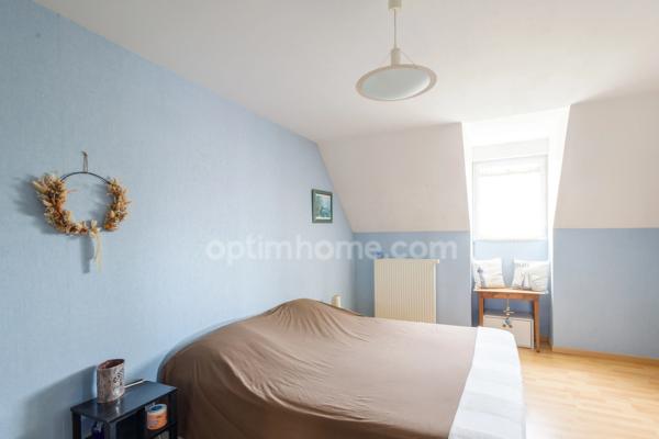 Proximité immédiate de Honfleur - Maison de 115 m2 - 3 chambres - Terrasses - Garage - Carport - Terrain 757 m2 -
