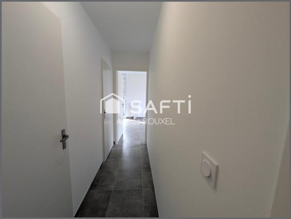 Couëron - dernier étage - terrasse et parkings