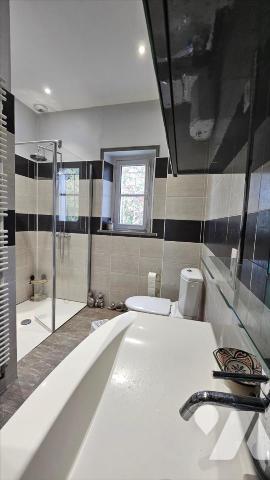 VENDOME PROPRIETE 300m² sur PARC 8975m²