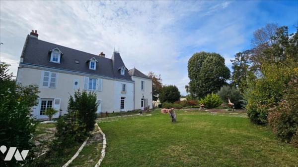 VENDOME PROPRIETE 300m² sur PARC 8975m²