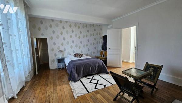 VENDOME PROPRIETE 300m² sur PARC 8975m²