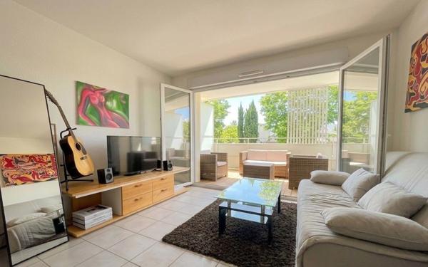 Appartement à vendre    2 pièces • 40 m2 Castanet-Tolosan