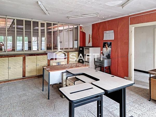 LOCAL COMMERCIAL AVEC POSSIBILITE? D’HABITATION