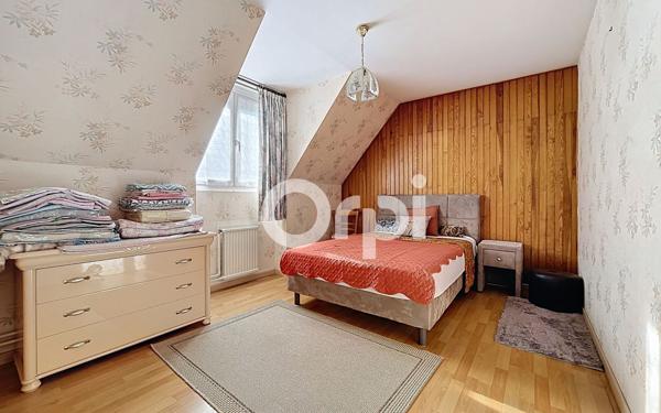 Maison à vendre    4 pièces • 98,80 m2 Creil