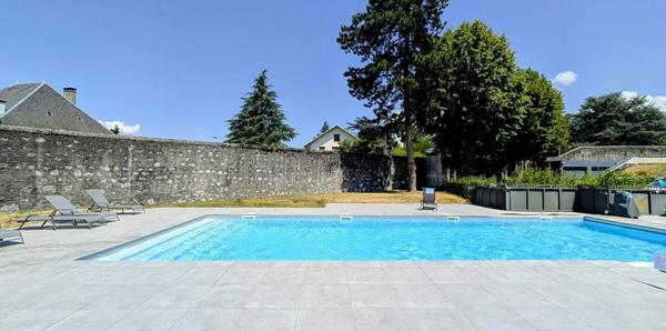 Appartement T4 92m2 de standing avec piscine