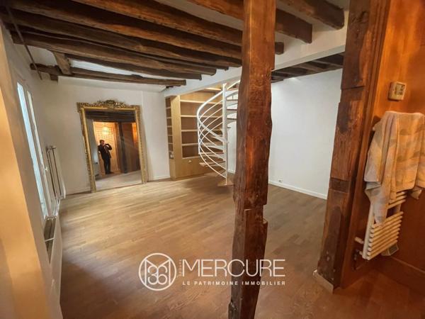 Appartement à Paris 18ème
