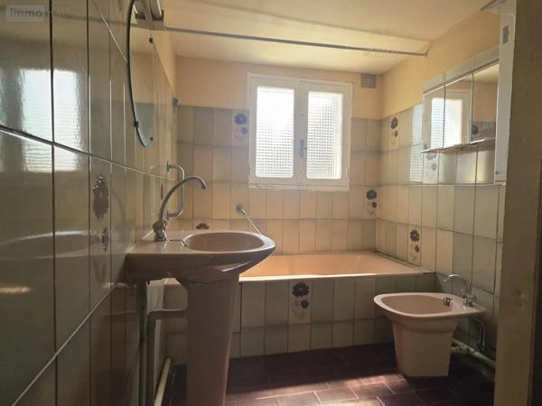 Achat - Maison Château-Gontier-sur-Mayenne 53200 7 pièces 154 m 2 276 m 2