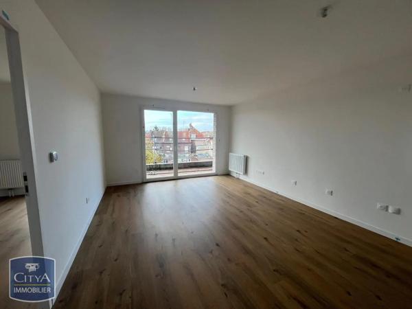 Appartement à louer 2 pièces 43.54m² Tourcoing (59000)