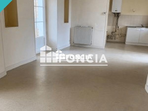 Location Appartement 3 pièces 85.37 m² - RESIDENCE DU PARC 6 RUE DES ECOLES Marthon 16380