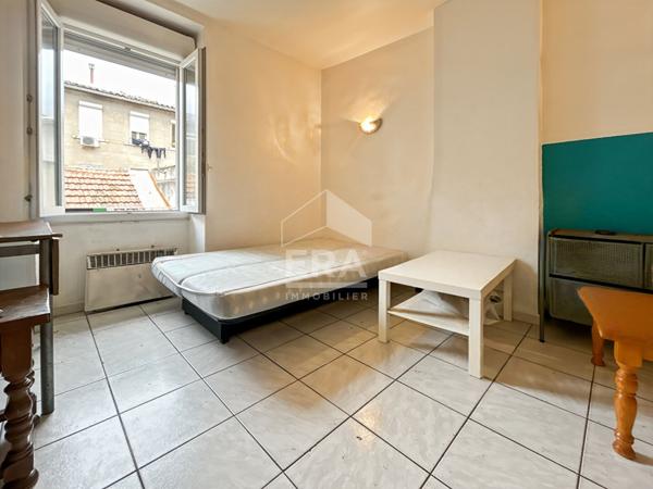 Appartement Marseille 1 pièce(s) 24.34 m2