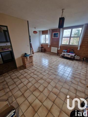 Appartement 4 pièces de 70 m² à Savigny-le-Temple (77176)